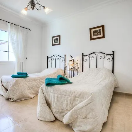 Puerto Del Carmen Sleeps 8 Pool Wifi Пуэрто дель Кармен
